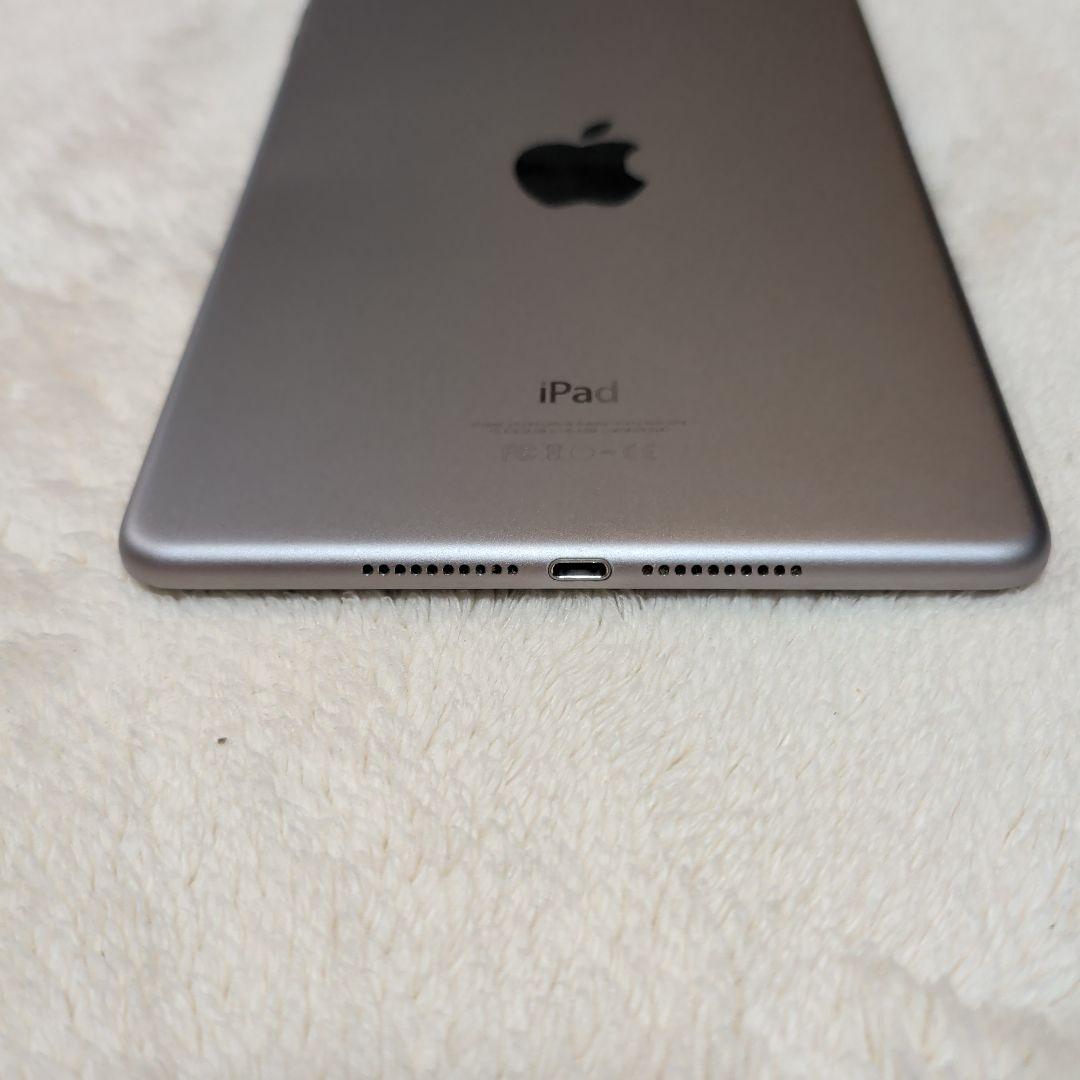 Apple iPad mini 4 128GB Wi-Fiモデル スペースグレー