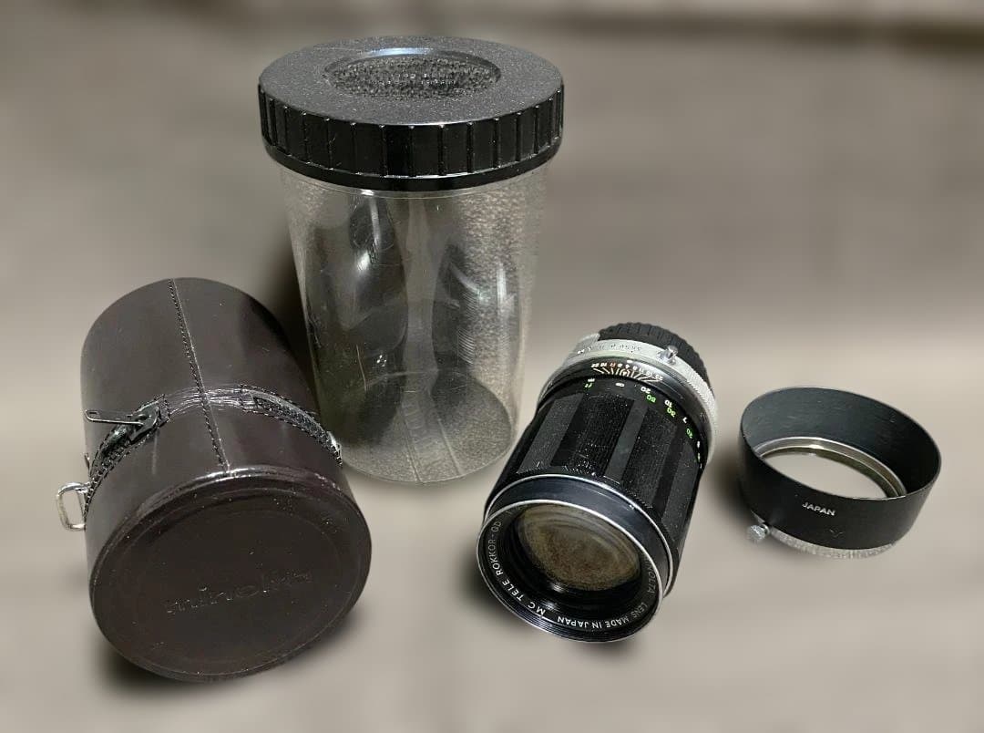 ジャンクカメラセット（カメラ4台、レンズ1台、発光器1台）