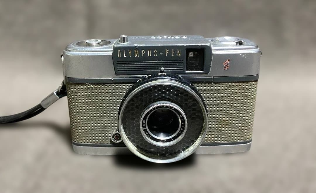 ジャンクカメラセット（カメラ4台、レンズ1台、発光器1台）