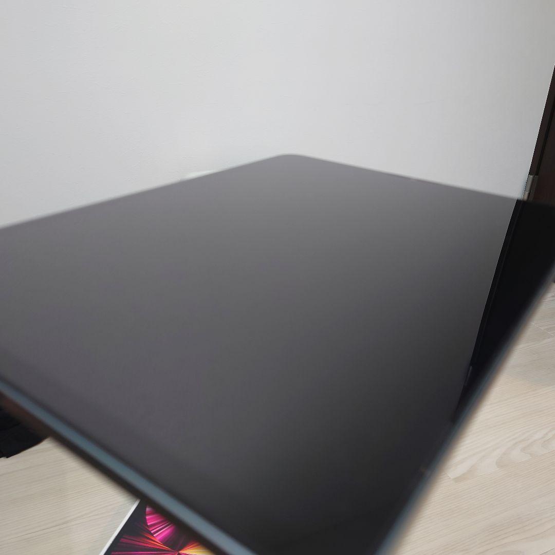 【美品】iPad Pro 11インチ 第3世代 256GB フィルム&ケース付