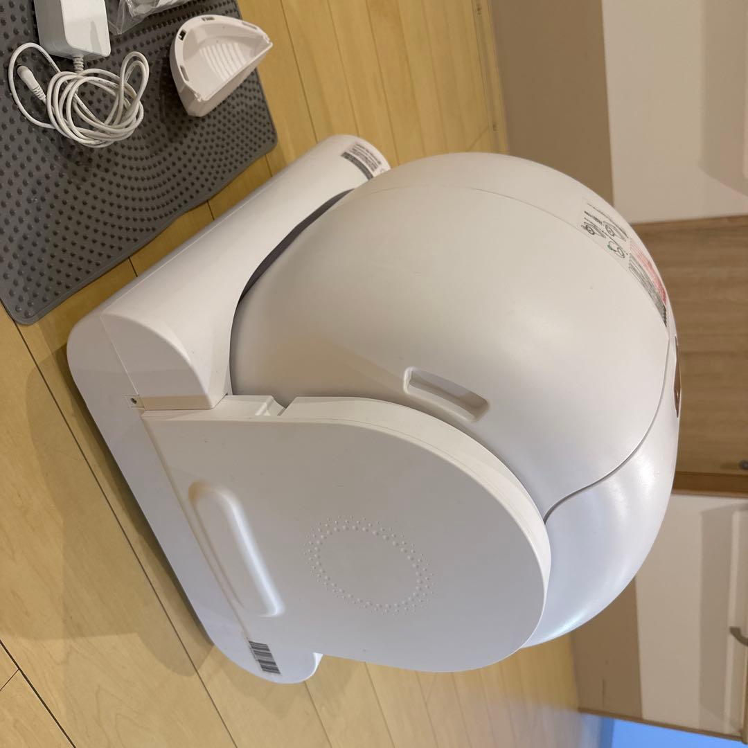 自動猫トイレ ホワイト 球体型　　説明書無し