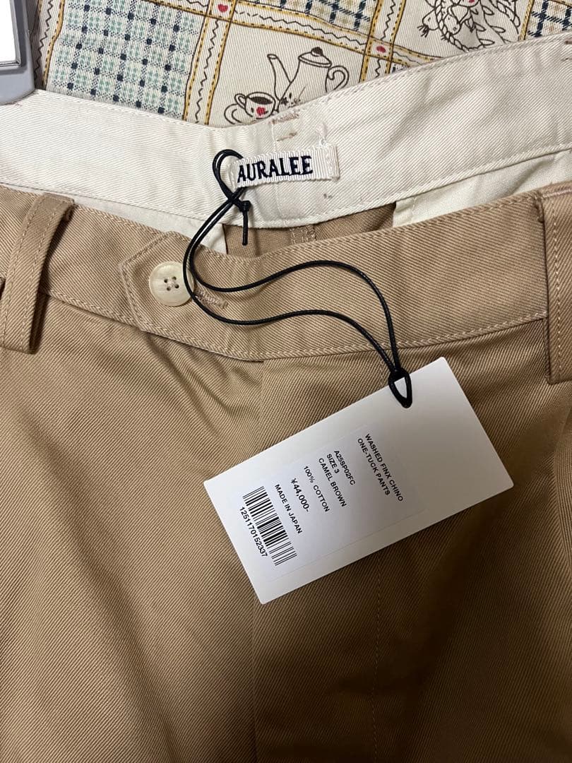auralee 25ss チノパン