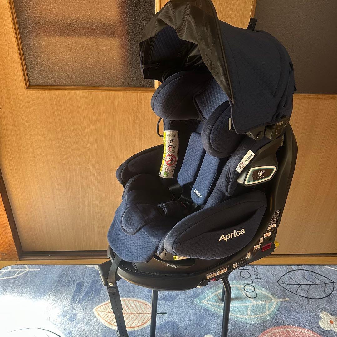 【美品】Aprica フラディアグロウ プレミアム 360 セーフティ