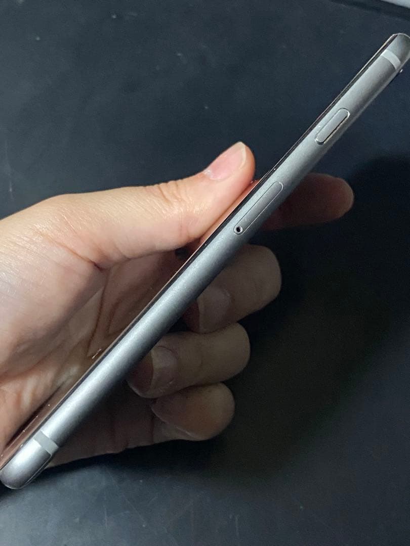 Apple iPhone 6s スペースグレー 本体 iFace付き