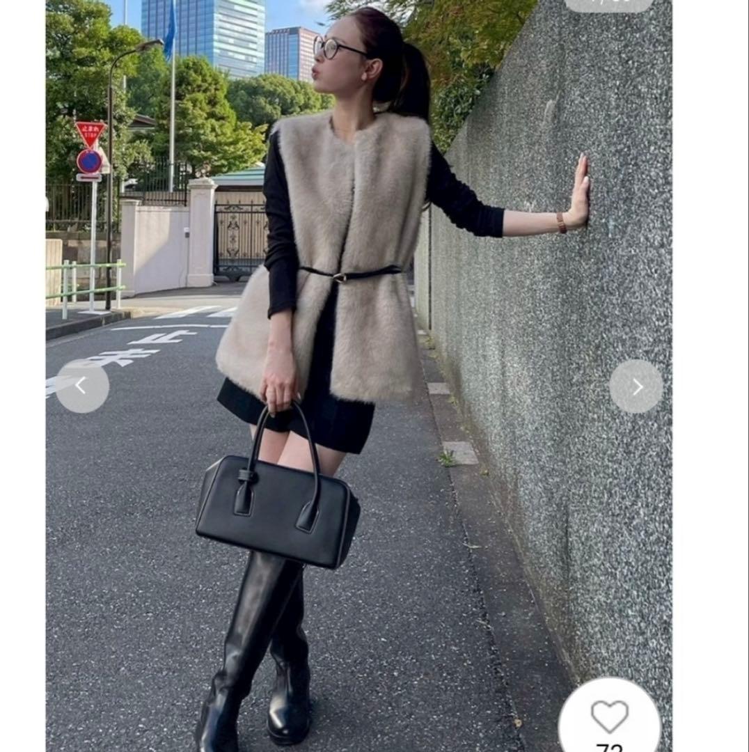 【専用】FRAY I.D ベージュファーベスト ウエストベルト付き