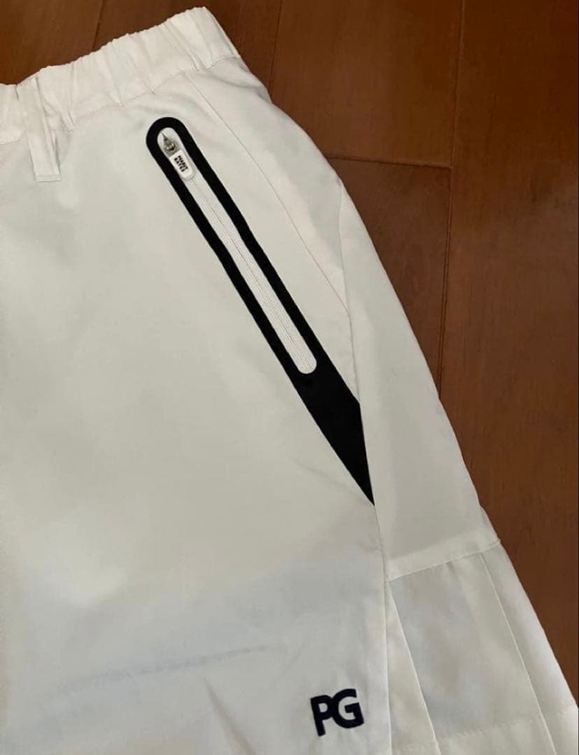 パーリーゲイツ　プリーツスカート　蓄熱　撥水　白　サイズ2