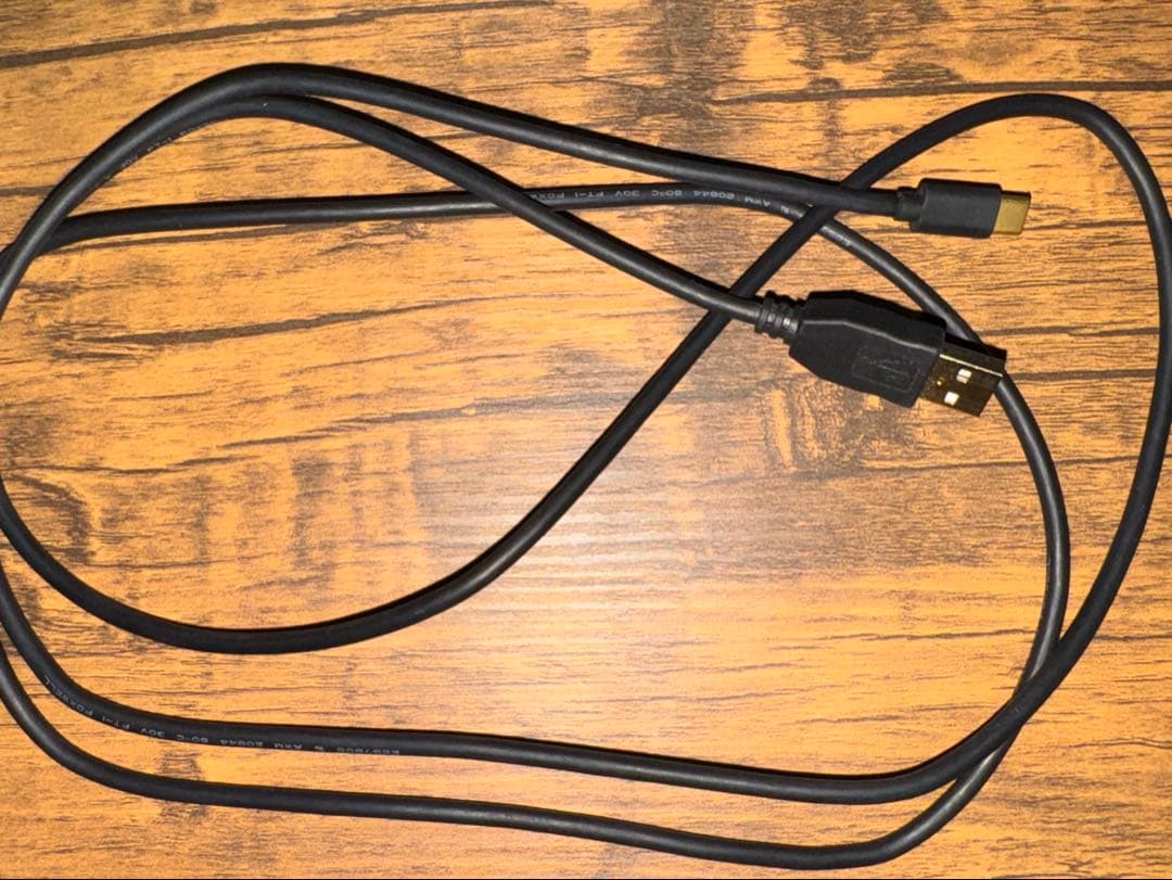 Marshall スピーカーEmberton ブラック&ブラス 連続再生20時間