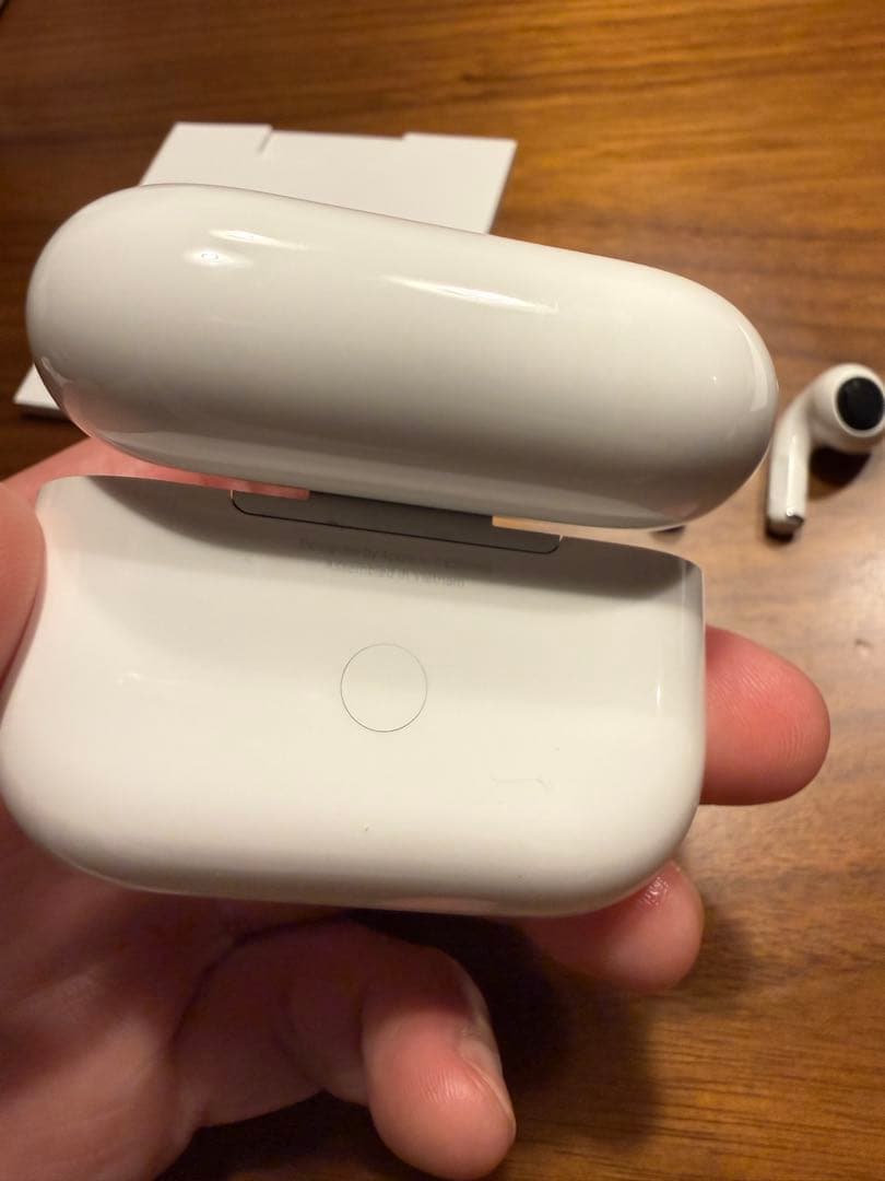 【国内正規品】動作確認済 AirPods Pro 2【第二世代】