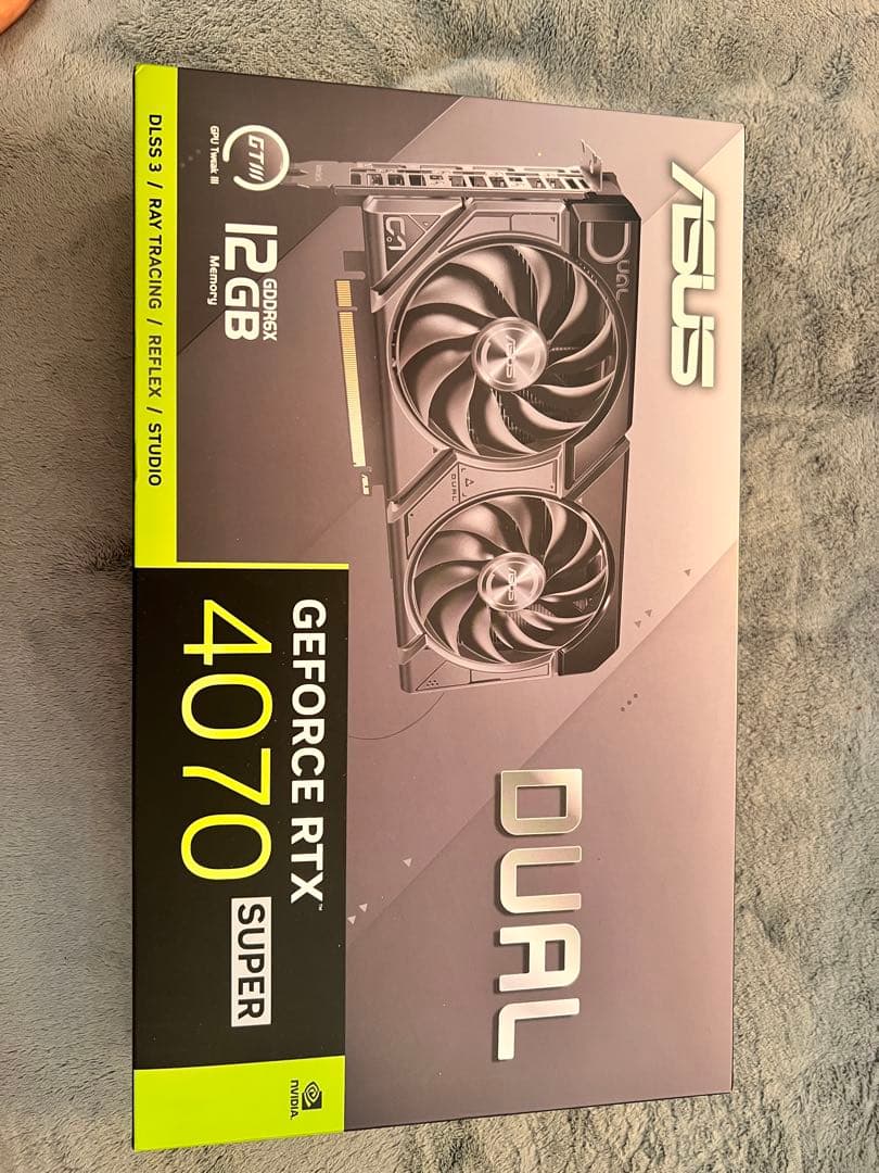 グラフィックボード・グラボ・ビデオカード ASUS Dual GeForce RTX4070 SUPER EVO 12GB