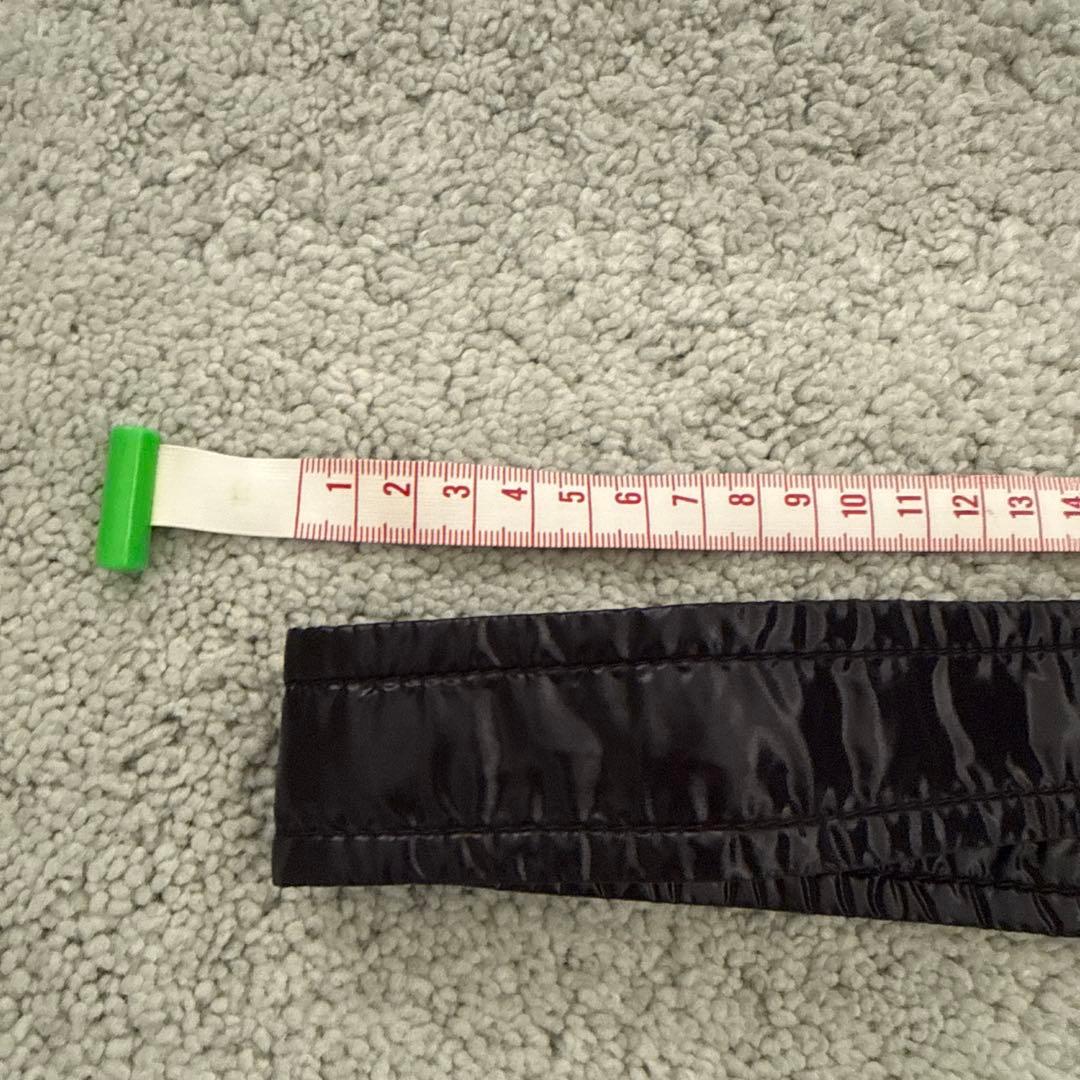 【未使用極美品】MONCLER マーク型抜きダウンコートベルトのみ ブラック