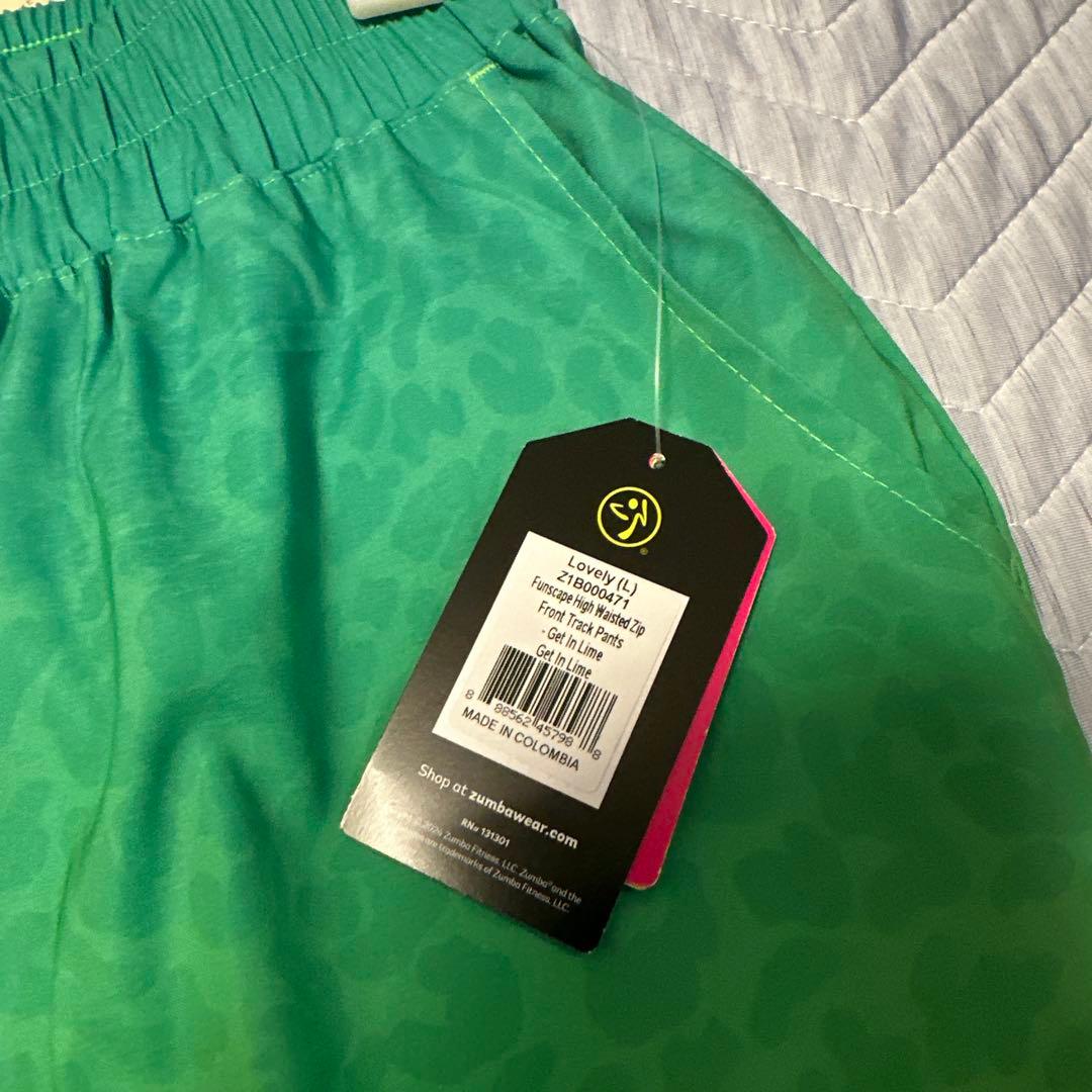 し*う様 ZUMBA パンツ　正規品 Ｌサイズ