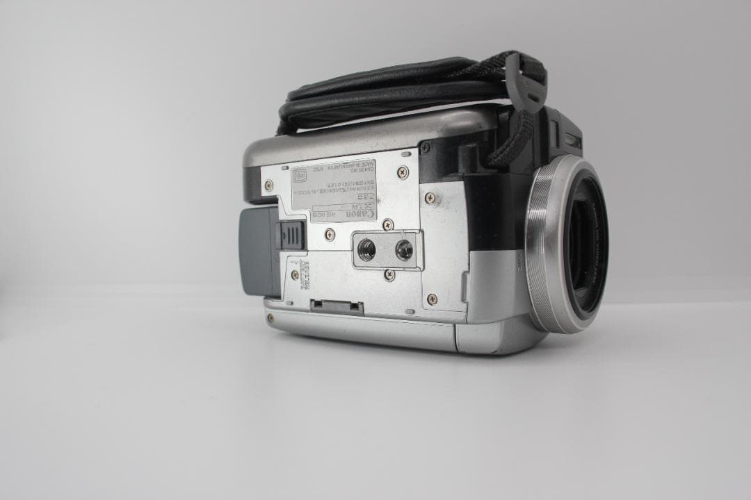 Canon IVIS HG10 バッテリー　充電器付　動作OK