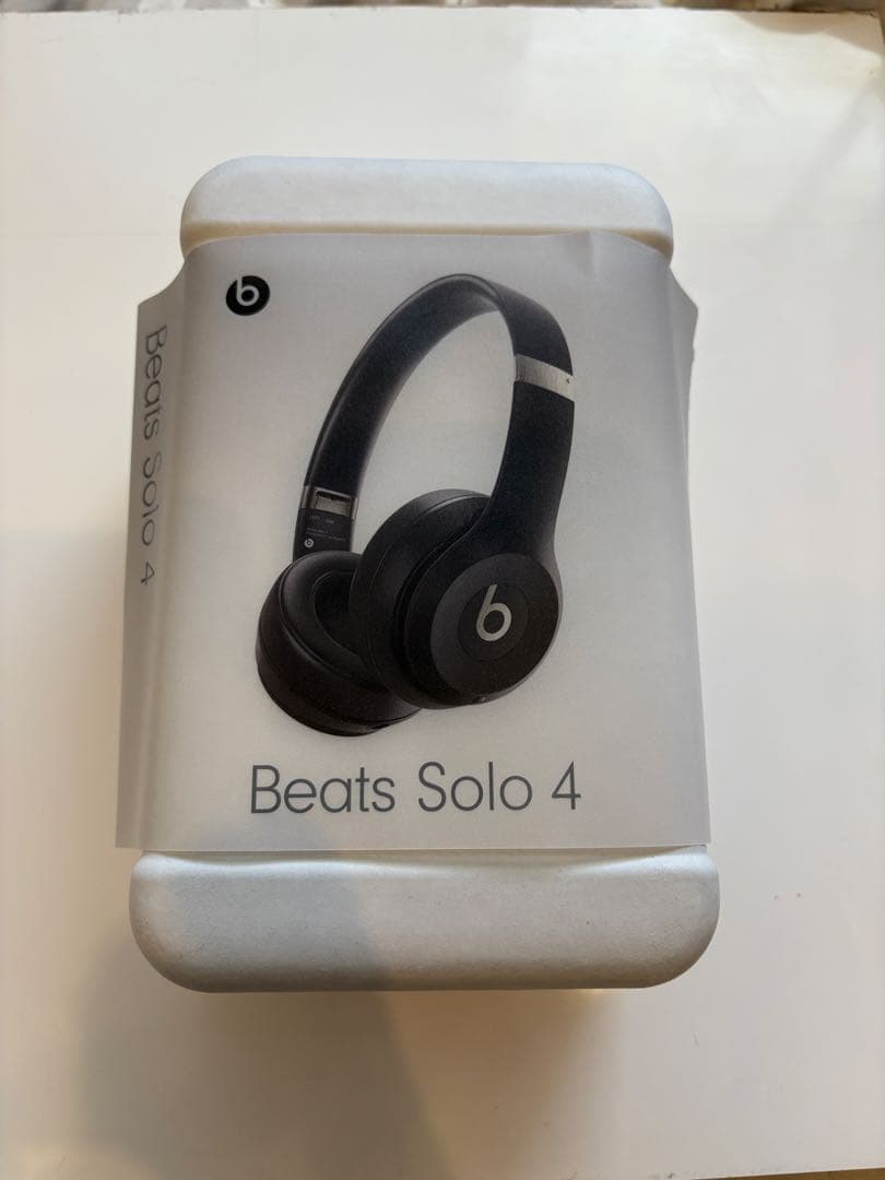 Beats Solo4 ブラック ワイヤレスヘッドホン