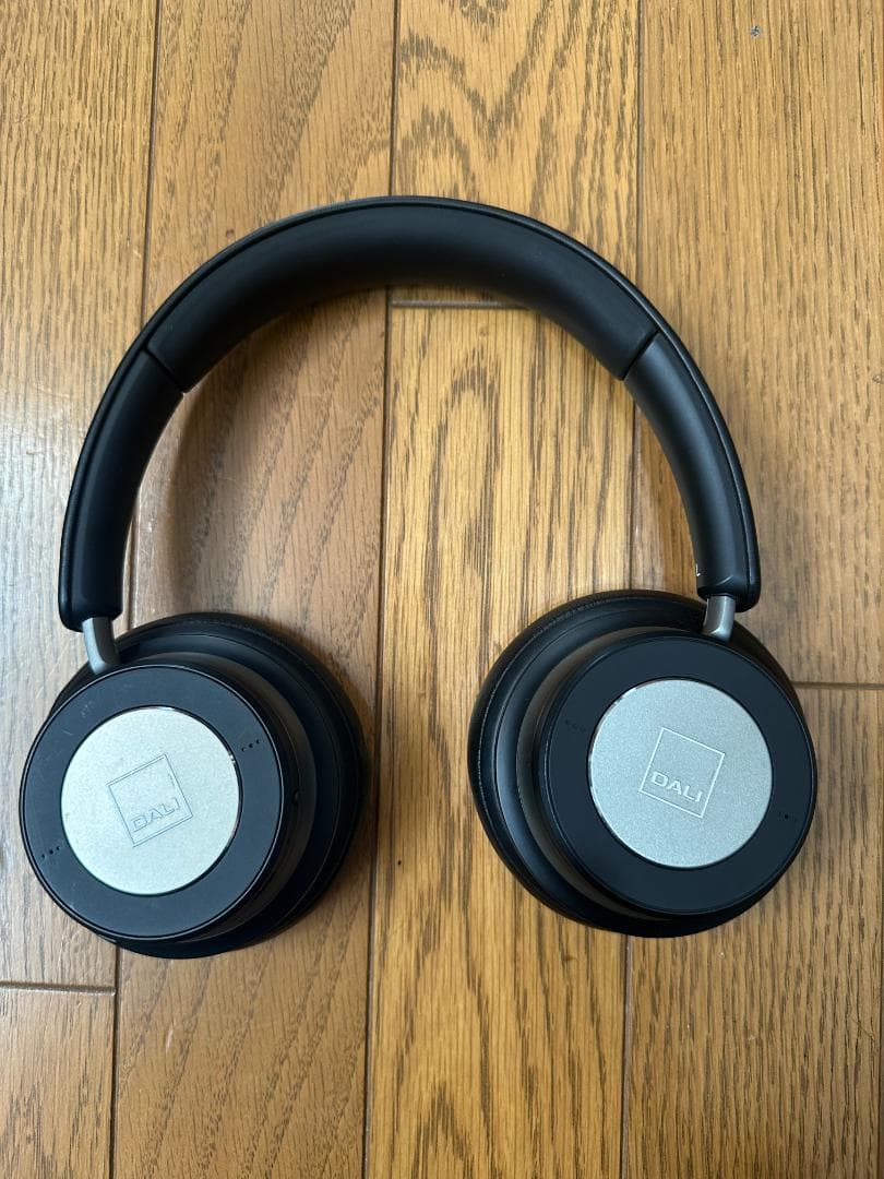 DALI iO-6 ANC機能付きワイヤレス・ヘッドホン