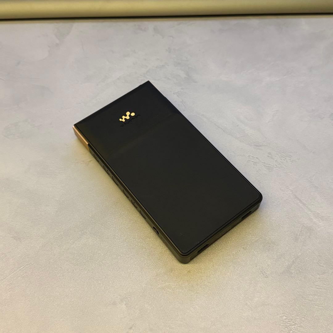 ポータブルプレーヤー SONY ZX-707