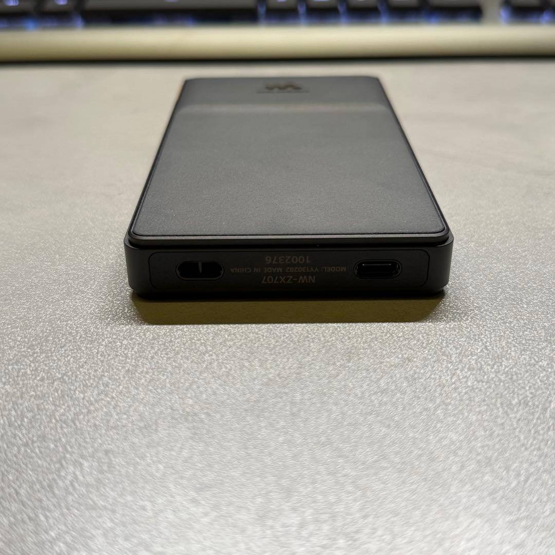 ポータブルプレーヤー SONY ZX-707