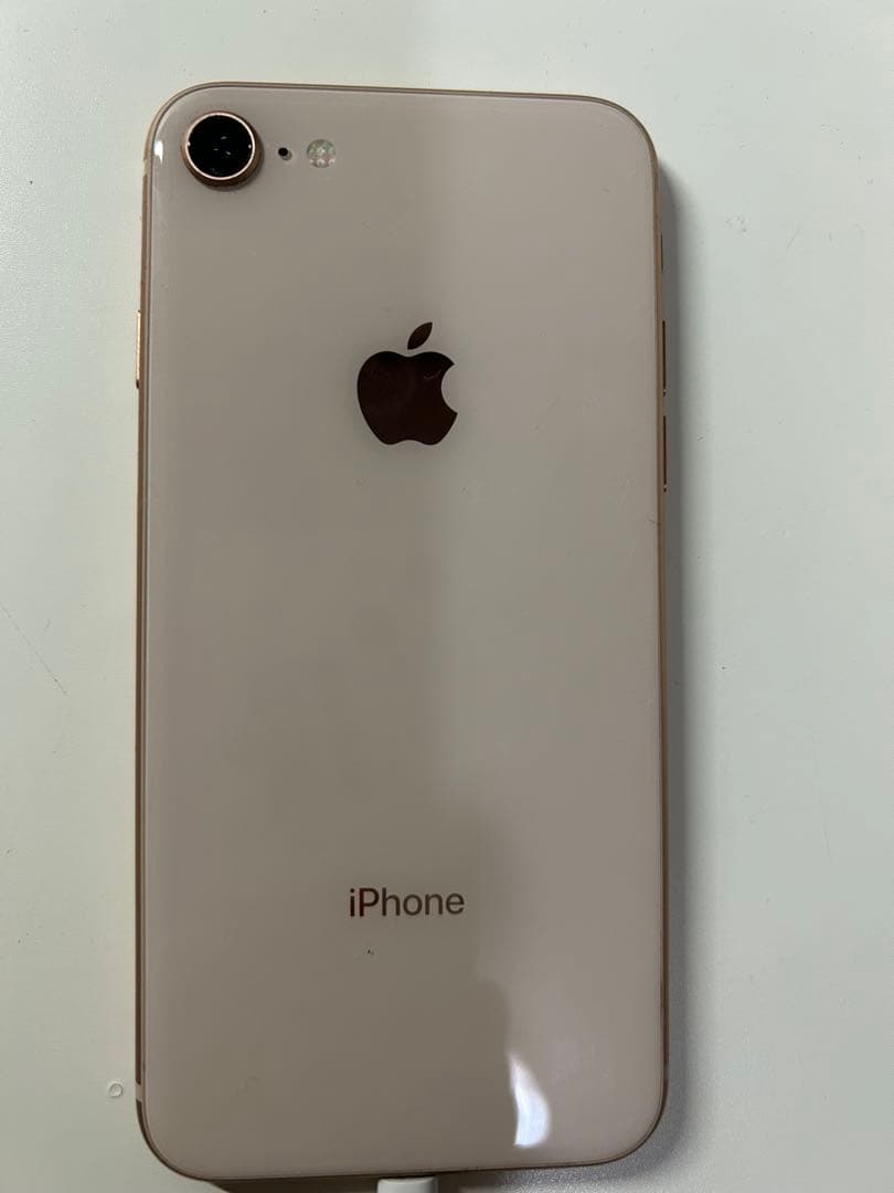 P*h様 Apple iPhone 8 ピンクゴールド　箱付き SIMなし