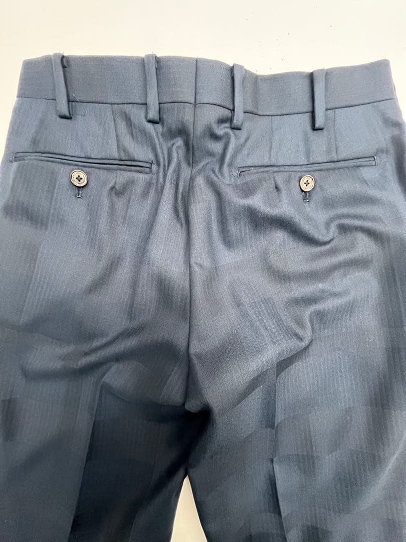 新品　BLACK LABEL スーツ（ジャケット・ベスト・パンツ）　サイズ38R