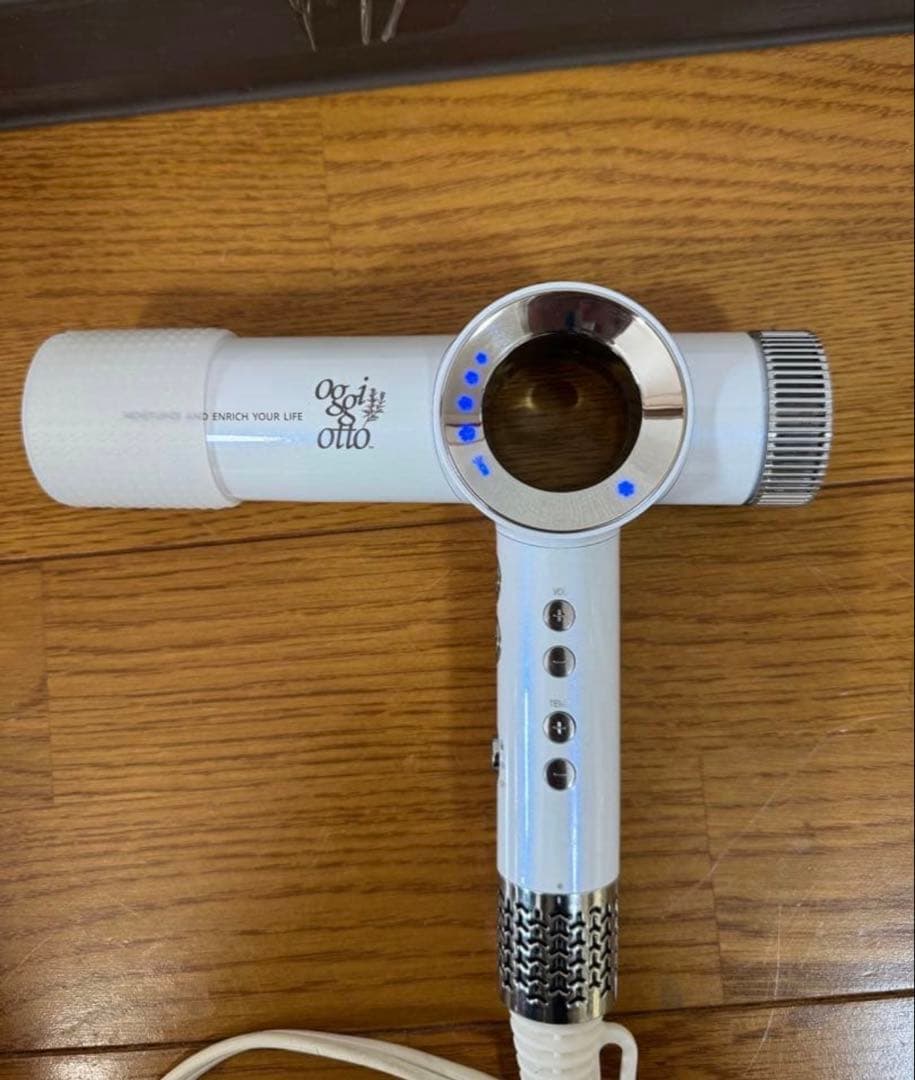 オッジオット ヘアドライヤー ホワイト oggiotto