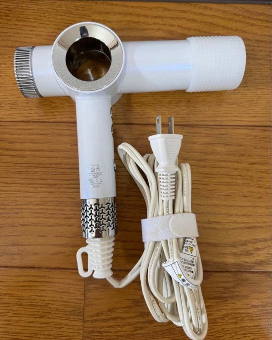 オッジオット ヘアドライヤー ホワイト oggiotto