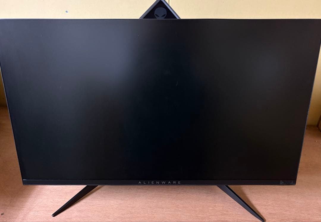 【ほぼ新品】ALIENWARE ゲーミングモニターAW2518HF