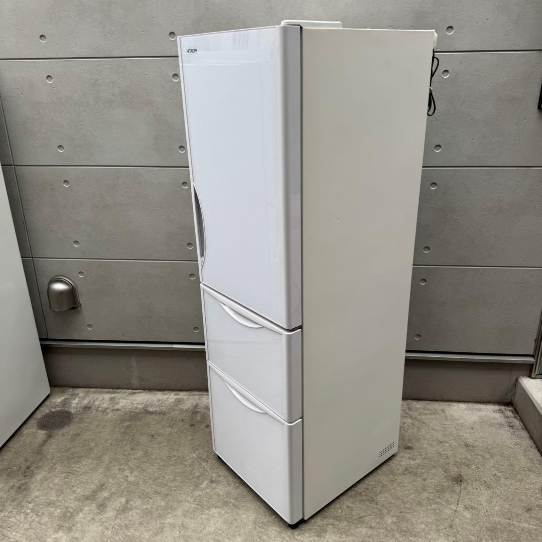 251⭐️2018年製美品★日立　冷蔵庫　大型　3ドア　自動製氷　ガラス扉