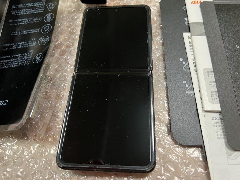 ジャンク Galaxy Z Flip SCV47 ブラック 256 状態画像参照