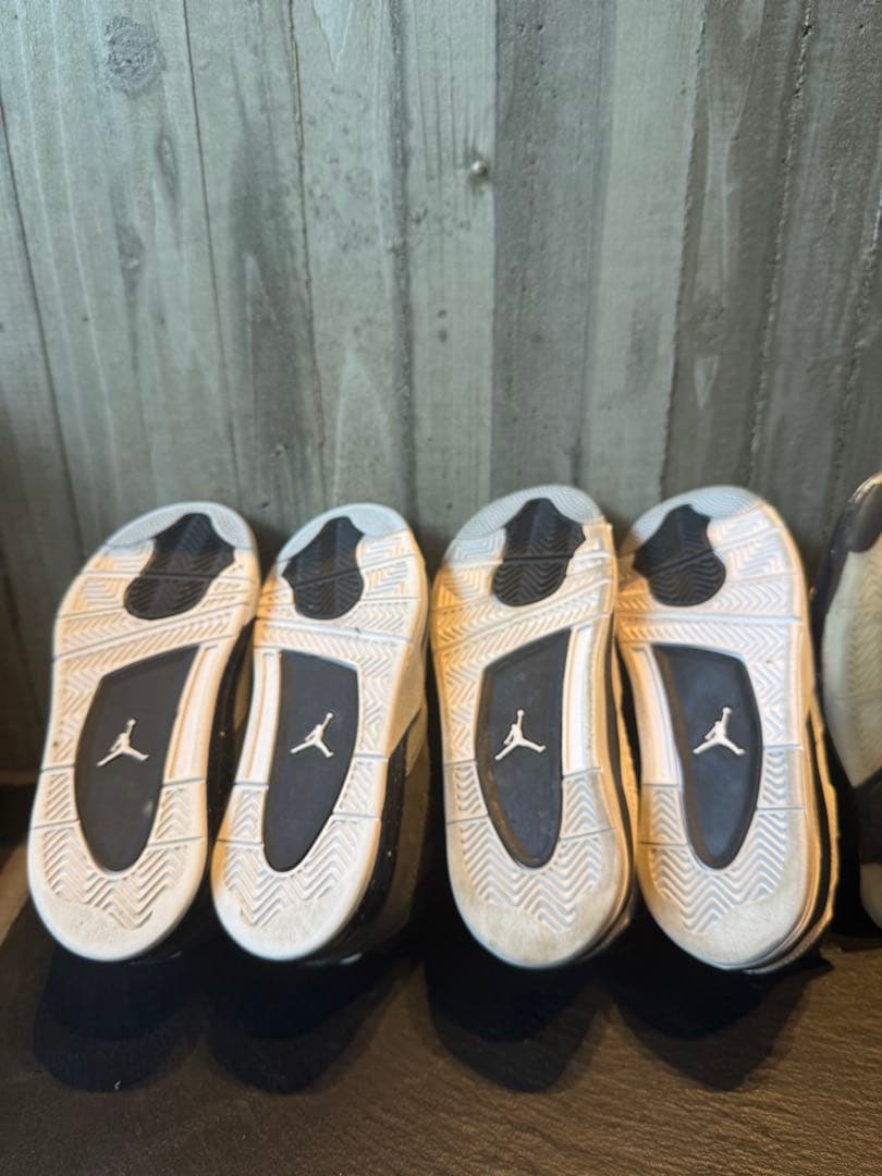 Air Jordan 4 &5 グレー/ブラック スニーカー 3足セット