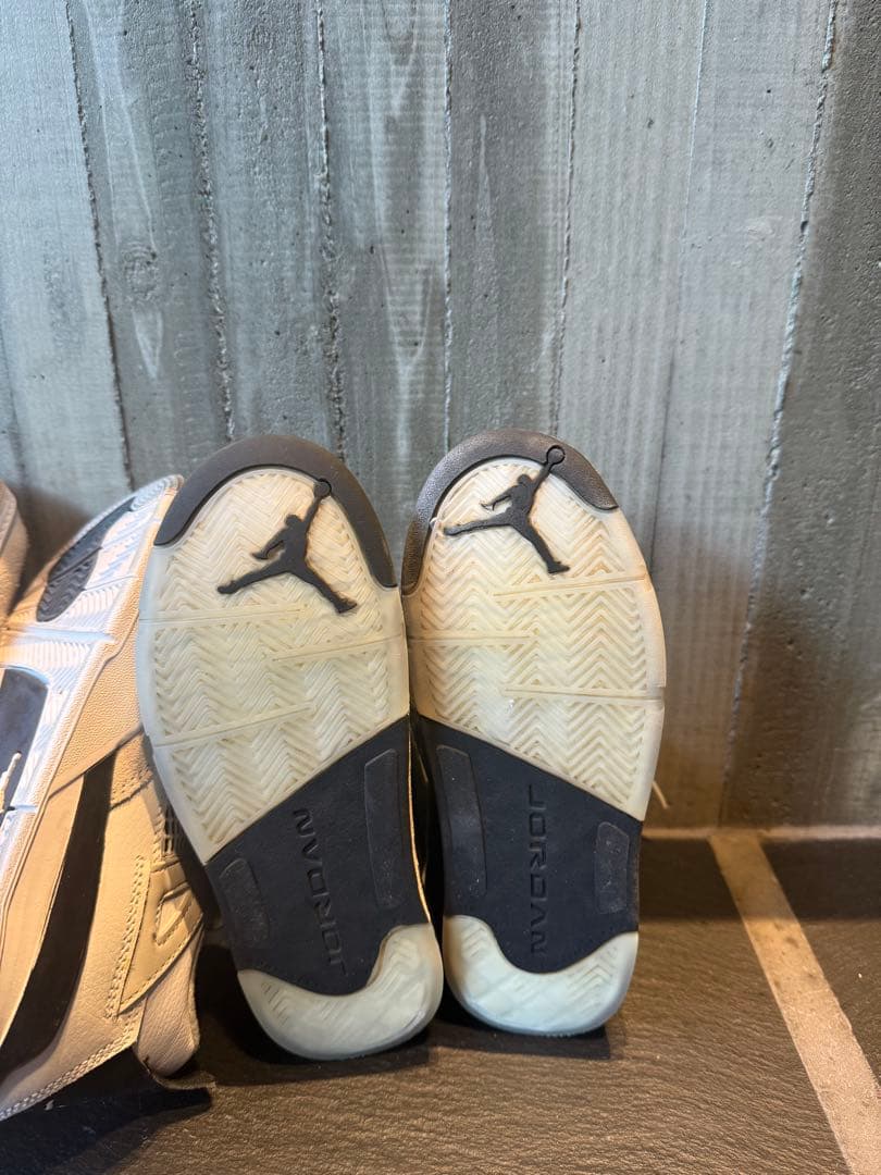 Air Jordan 4 &5 グレー/ブラック スニーカー 3足セット