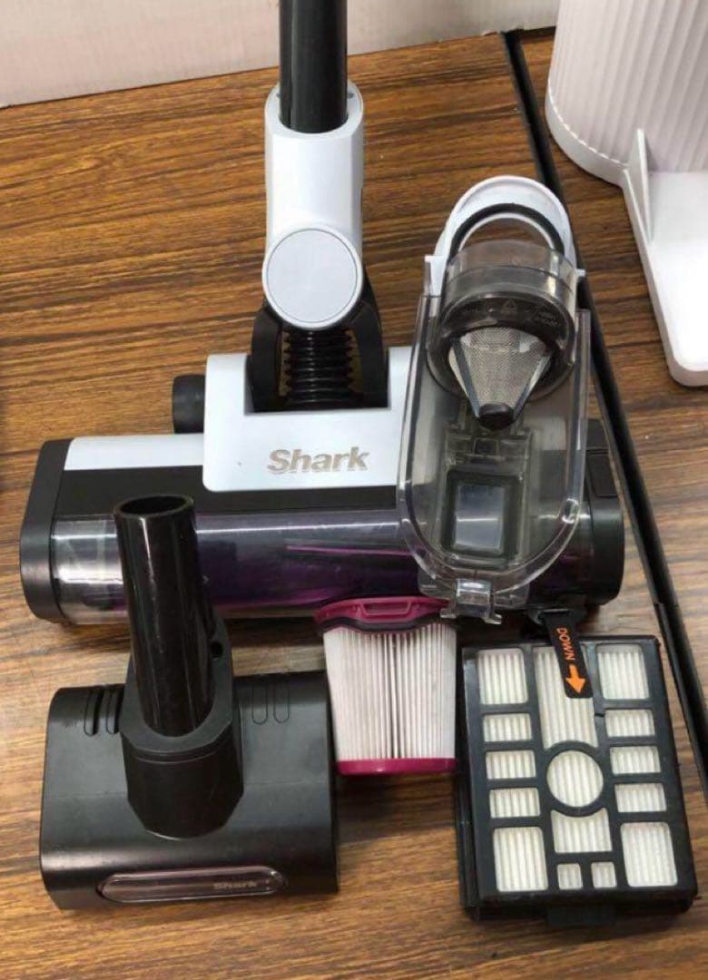 Shark スティッククリーナー LC351J