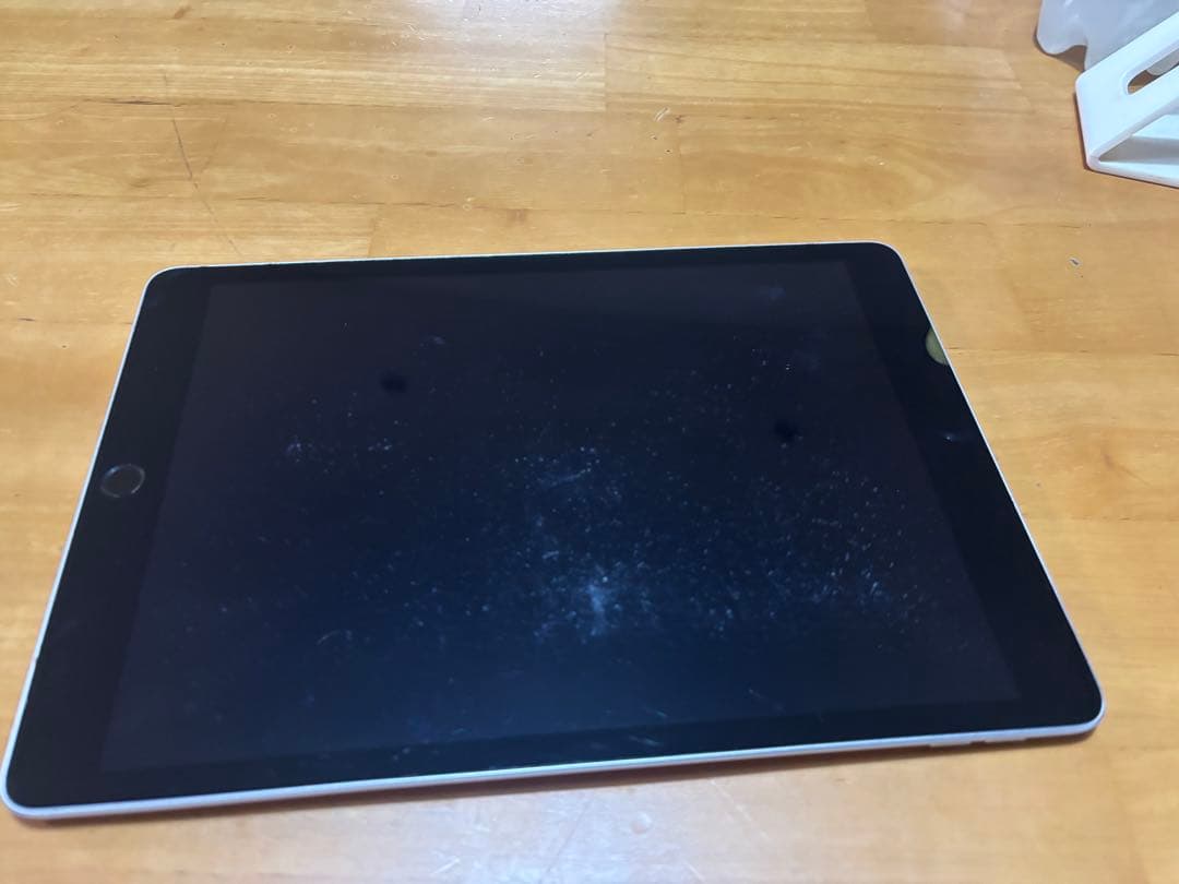 ら*か様 iPad (第9世代) シルバー 64GB