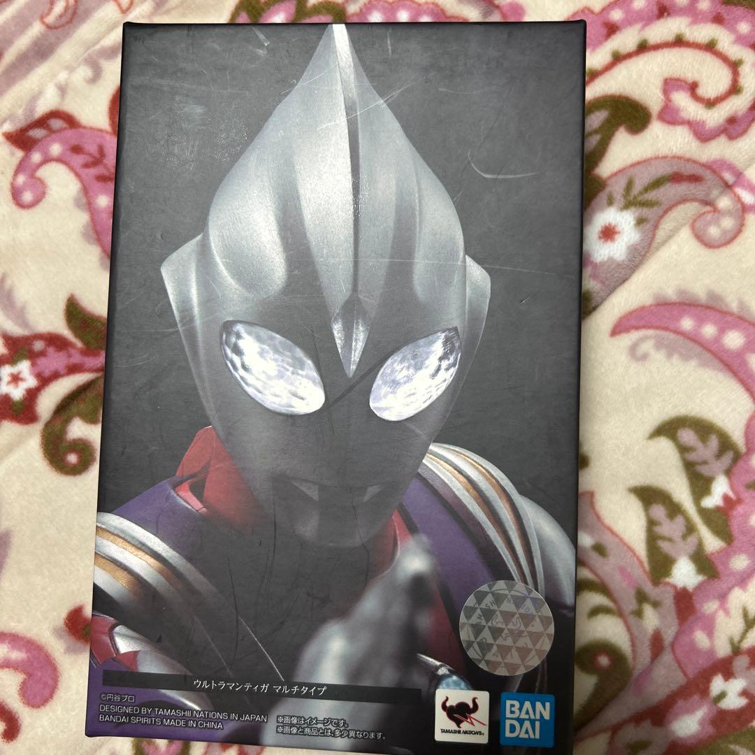 フィギュアーツ 真骨彫 ウルトラマンティガ