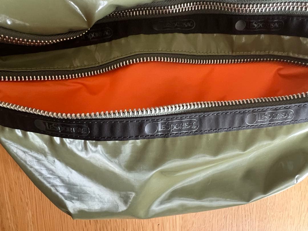 Ameri ×レスポートサック コラボ ブラック ボディバッグ・ウエストポーチ