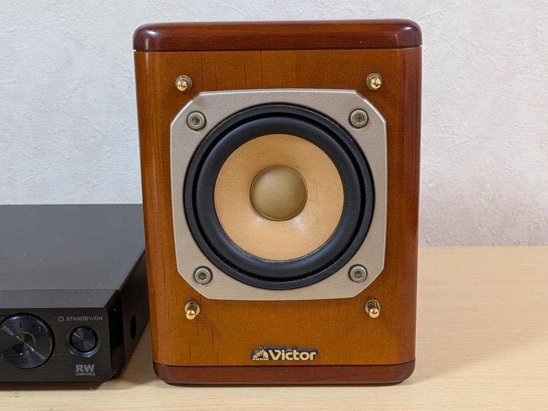 組み合わせコンポ　デジタルアンプ＋SP-SF10＋DV-2020 の3点セット