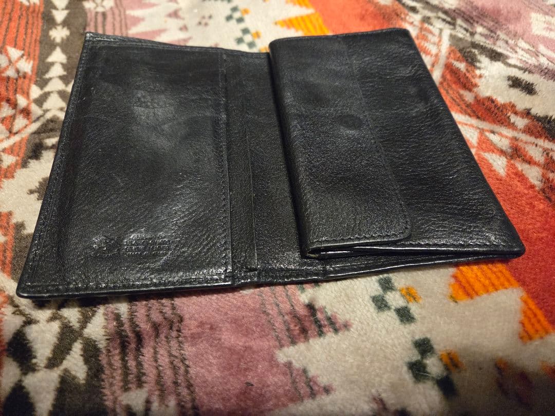 ナ*9様 BISONTE（イルビゾンテ）のレザー財布