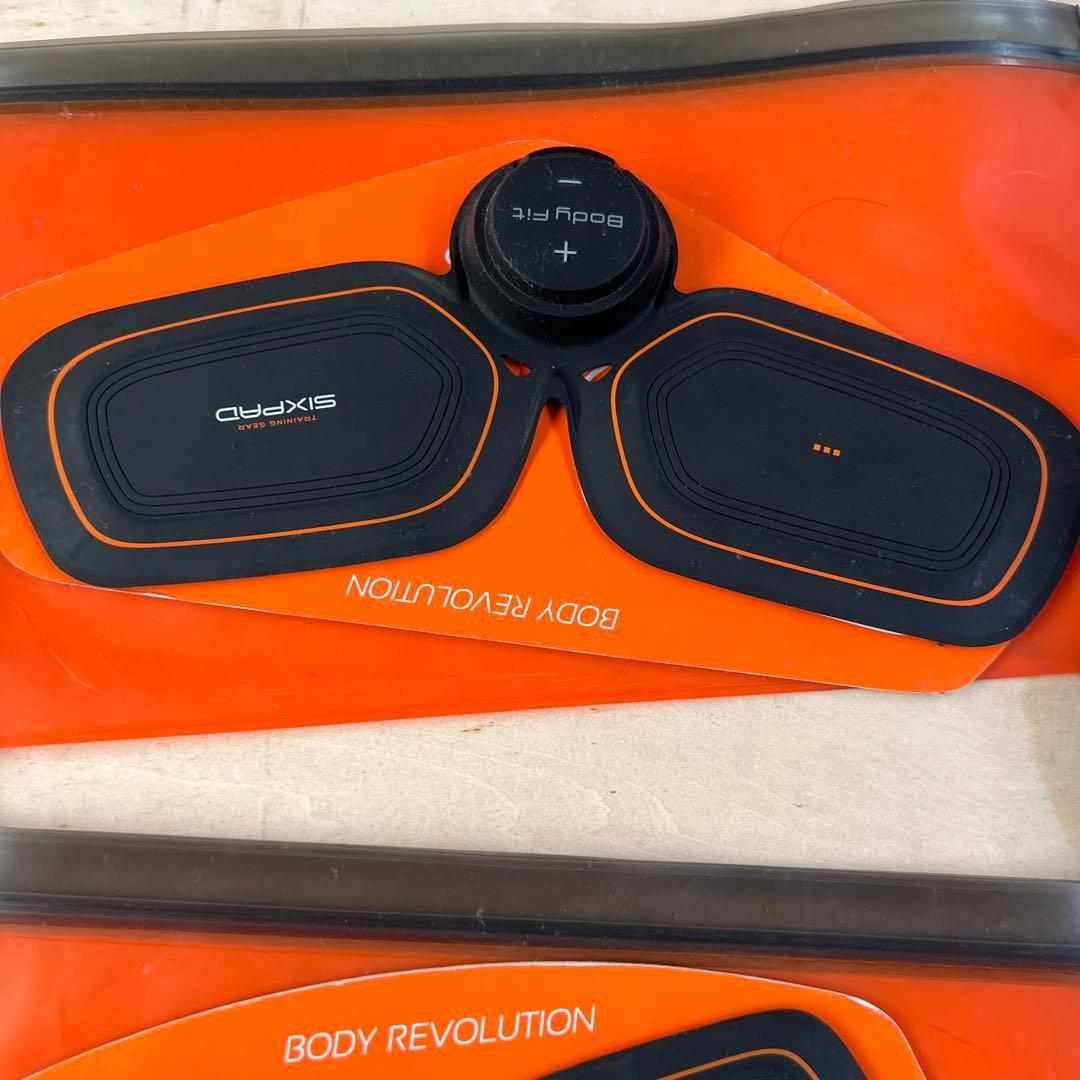 シックスパッド充電式 ボディフィット2個アブズフィット1個