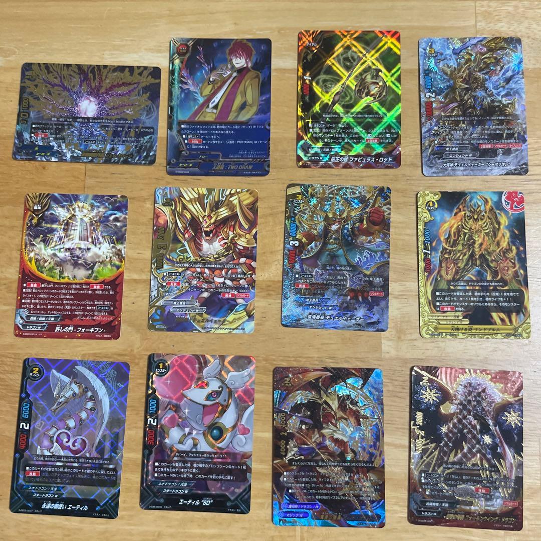 バディファイト　引退品　1000枚以上