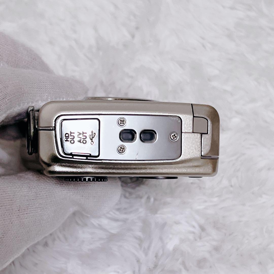 動作品 FUJIFILM FinePix F200 EXR シルバー