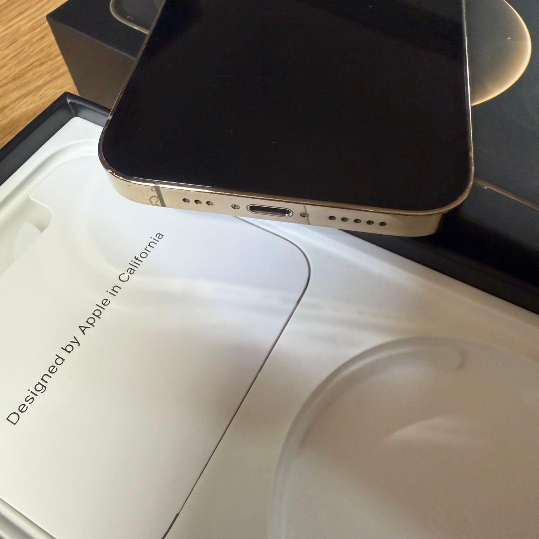 スマートフォン本体 iPhone12pro 128GB