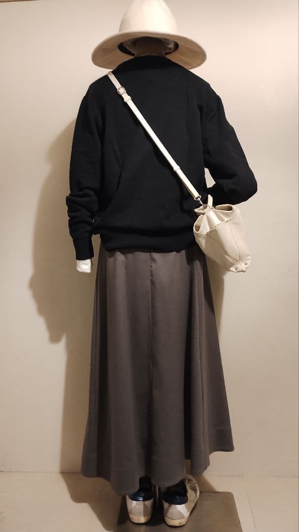 るんるんば様 C6884 スウェット×スカートコーデ