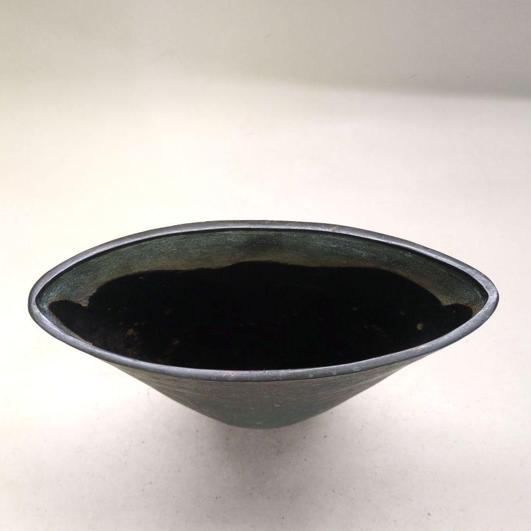 銅製花器　青銅色　池坊好み　池坊花器