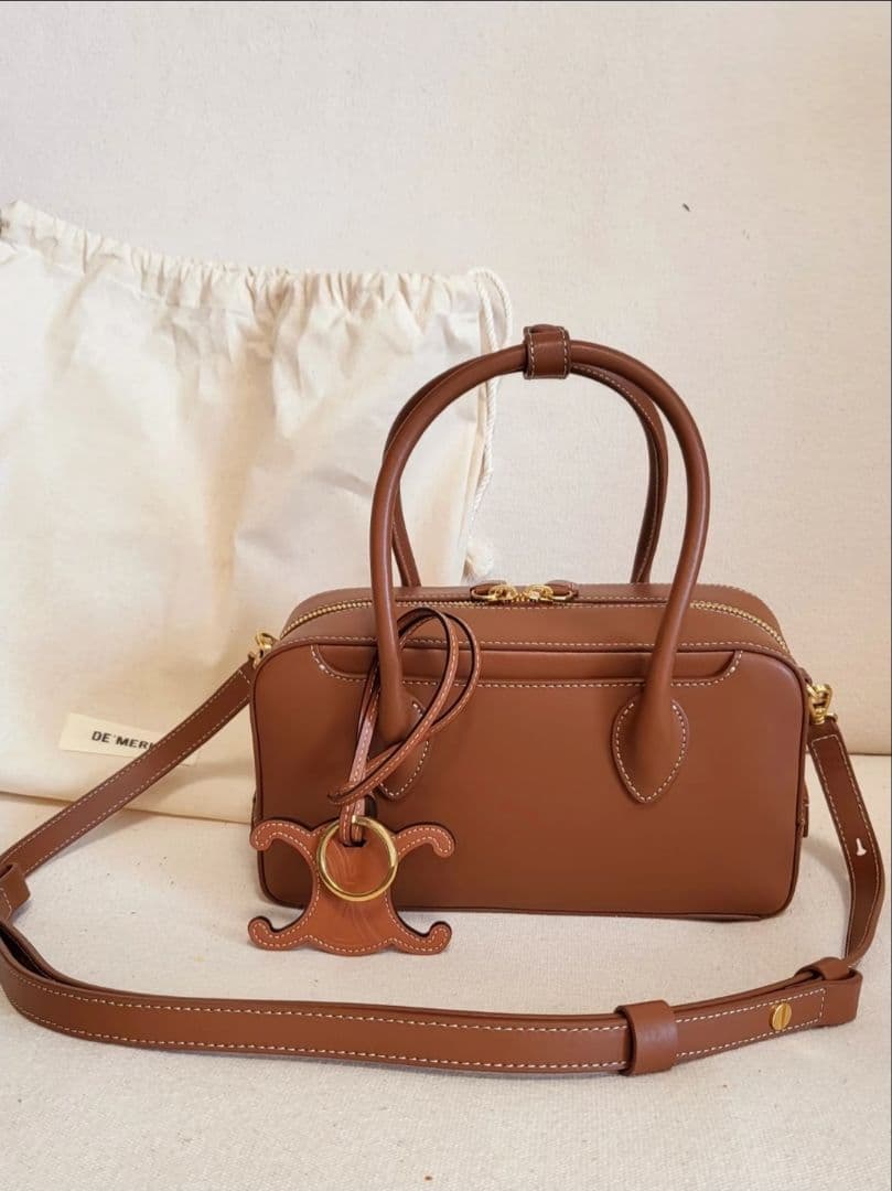 mai　セリーヌ　トリオンフ　チャーム　キーホルダー