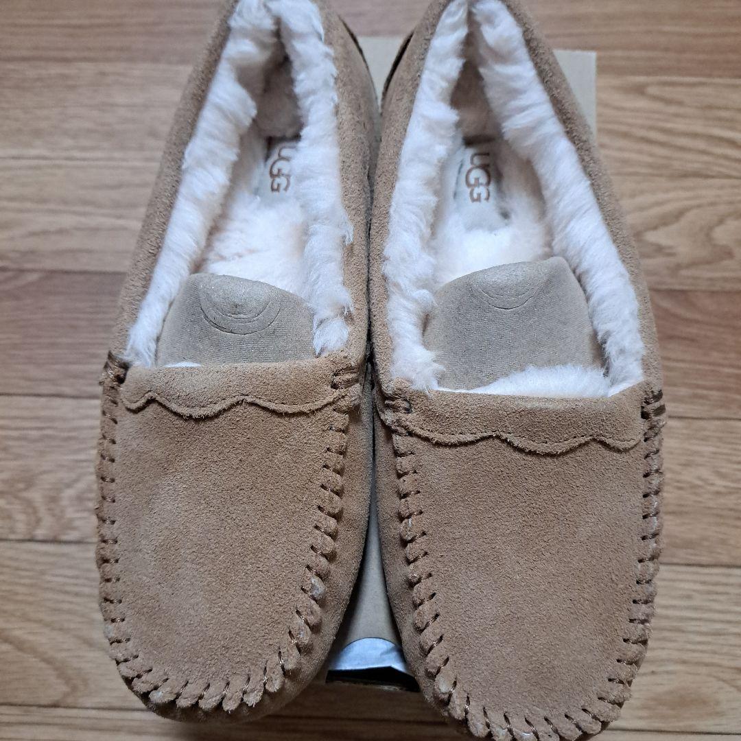 UGG モカシン 24㎝