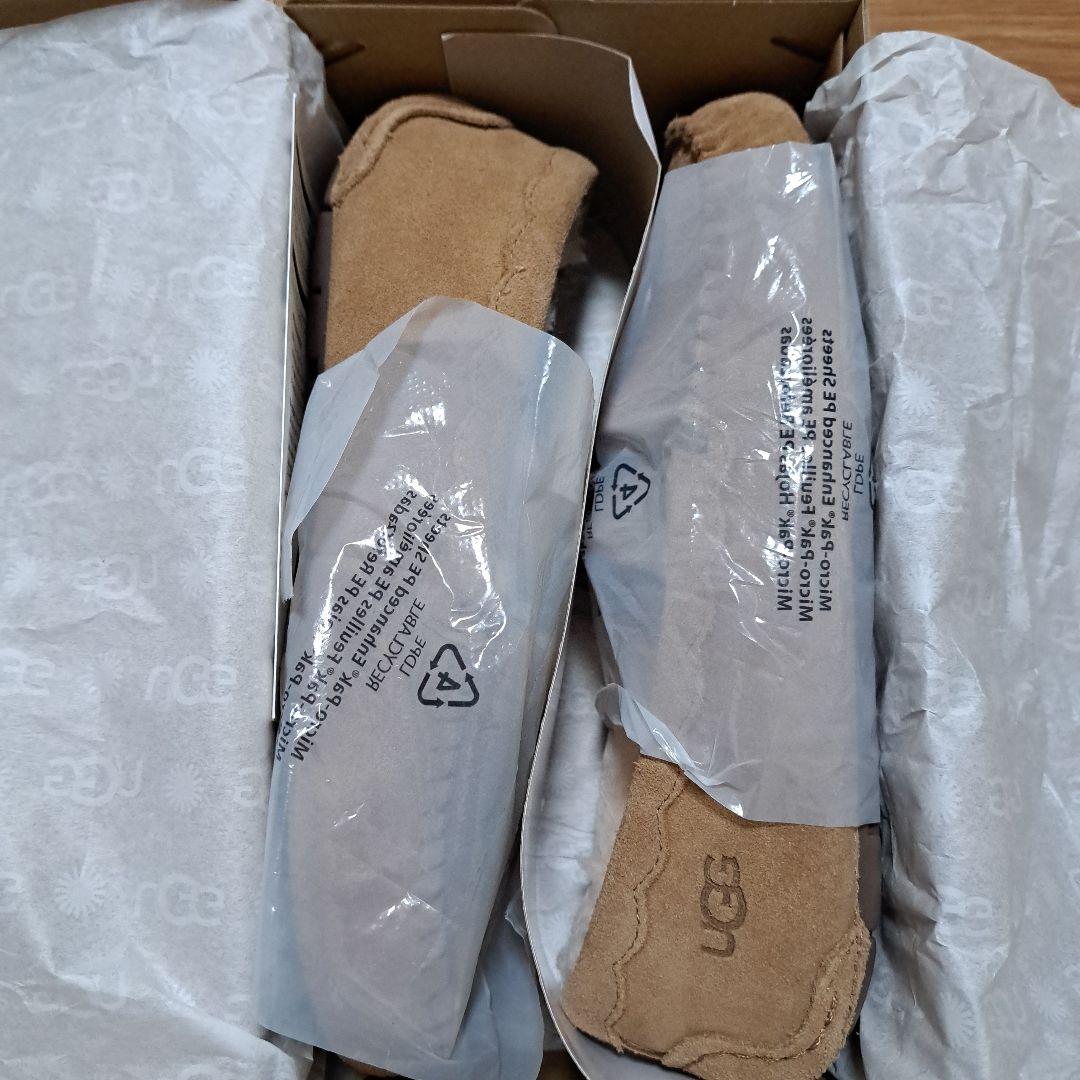 UGG モカシン 24㎝