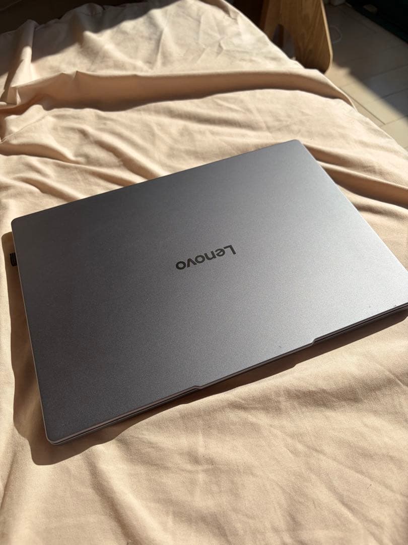 Lenovo IdeaPad Slim 3 Gen 10 - ルナグレー