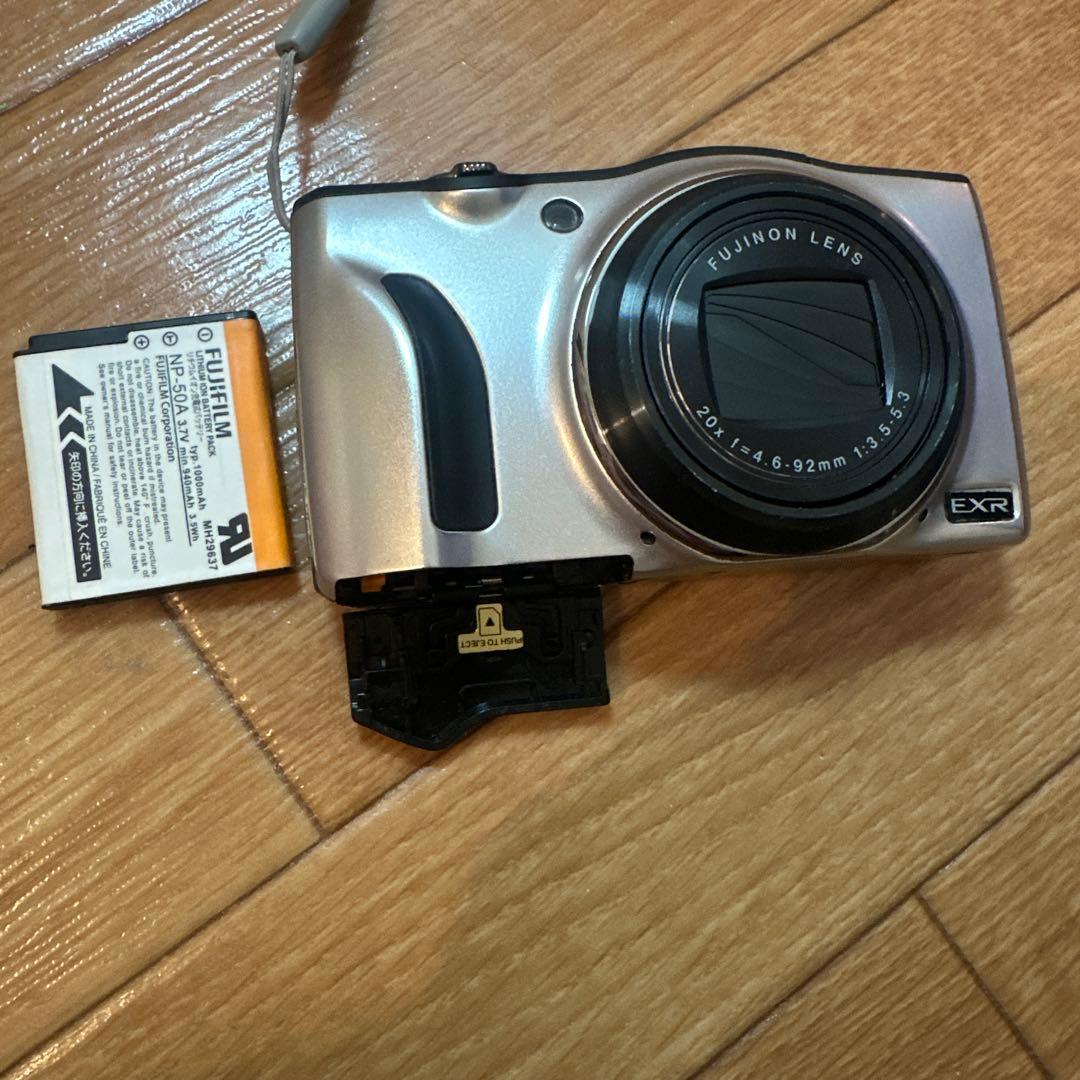 FUJIFILM FINEPIX F770EXR BK ブラック