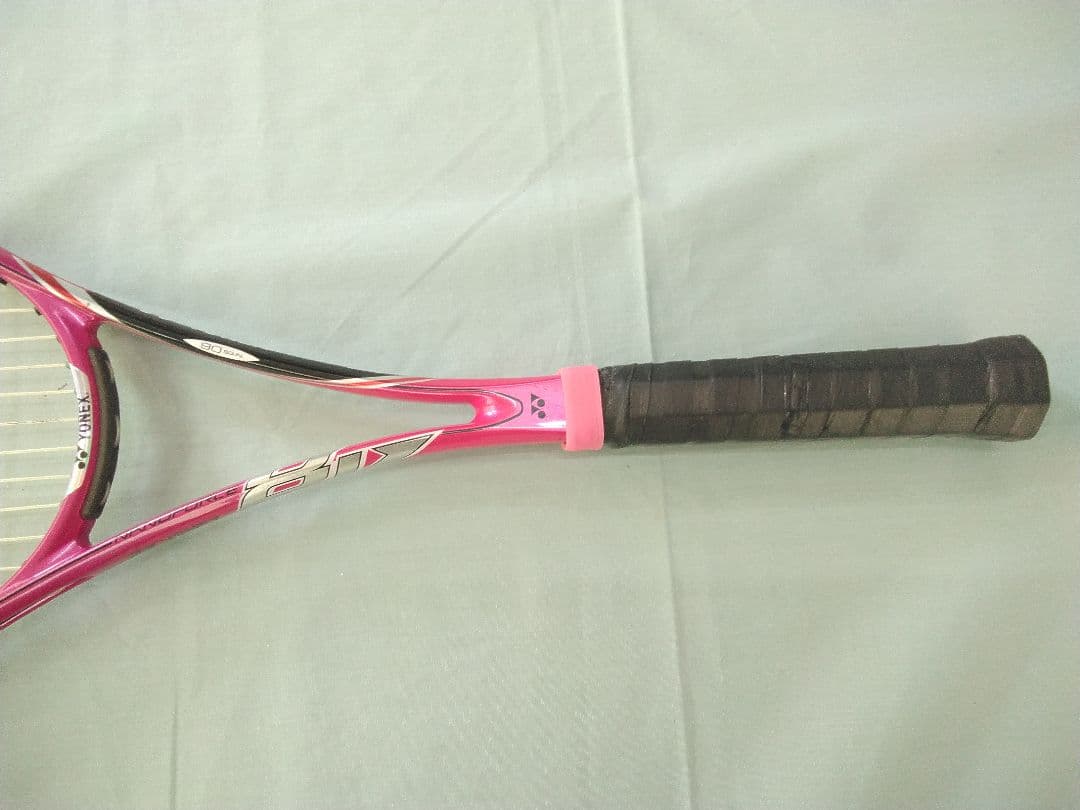 【希少】ヨネックス　ナノフォース8v REV マゼンタ　ソフトテニスラケット