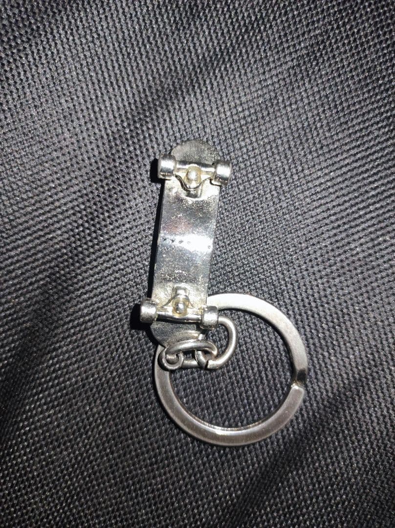 Stüssy スケートボード型キーホルダー