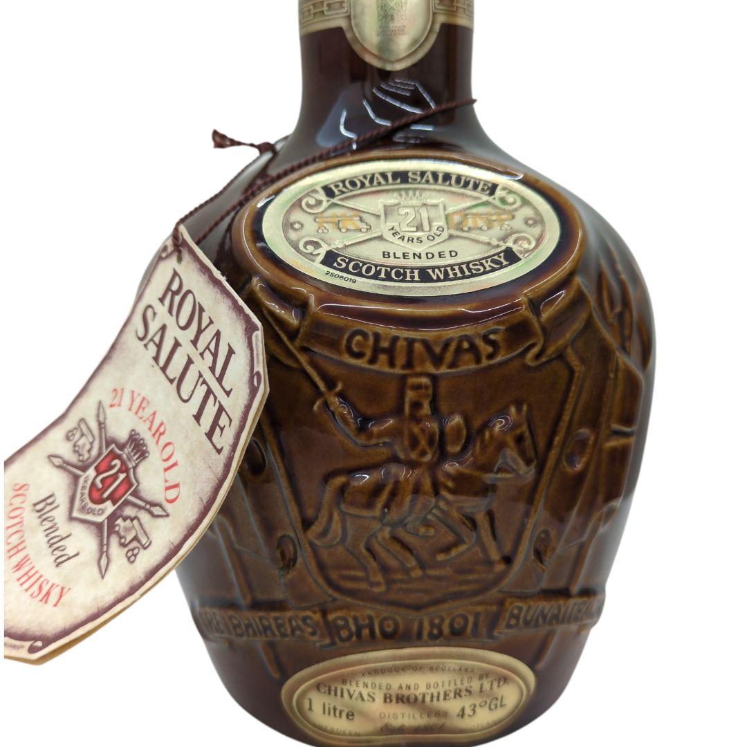 [未開栓] ウイスキー ロイヤルサルート 21年 茶 陶器ボトル 1000ml