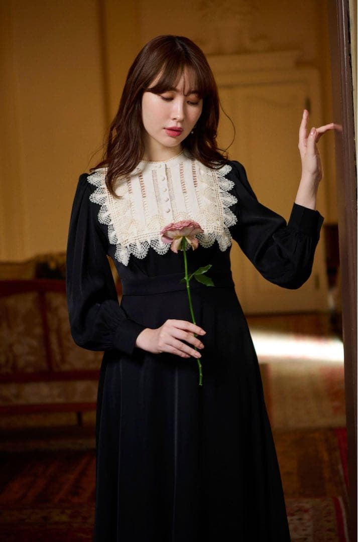 ワンピース Le Grand Midi Dress herlipto